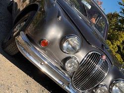 Grau Gebraucht 1967 Jaguar MK II Limousine | 16.000 €