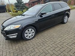 Schwarz Gebraucht 2014 Ford Mondeo Titanium Kombi | 7.100 € (Guter Preis)