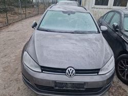 Grau Gebraucht 2014 VW Golf VII Comfortline Kombi | 4.999 € (Superpreis)