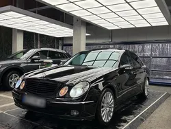 Schwarz Gebraucht 2004 Mercedes E320 Limousine | 10.500 €