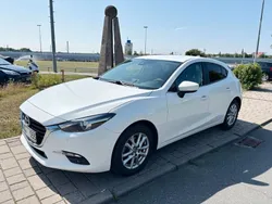 Weiß Gebraucht 2019 Mazda 3 Sports-Line Limousine | 15.400 € (Superpreis)