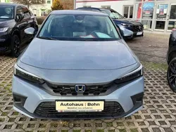 Grau Neu 2025 Honda Civic Elegance Limousine | 34.970 € (Fairer Preis)