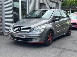 Grau Gebraucht 2006 Mercedes B170 Van / Kleinbus | 3.990 € (Fairer Preis)