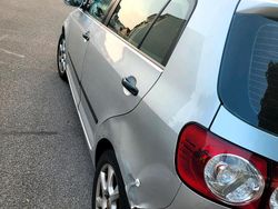 Grau Gebraucht 2006 VW Golf Limousine | 2.000 € (Guter Preis)