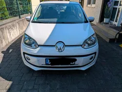 Weiß Gebraucht 2012 VW up! Kleinwagen | 5.500 € (Fairer Preis)