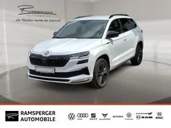 Weiß (moonweiß perleffekt) Neu 2025 Skoda Karoq SportLine SUV | 35.890 € (Etwas zu teuer)