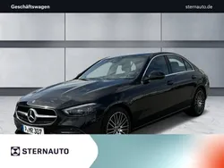 Obsidianschwarz Gebraucht 2024 Mercedes C200 Avantgarde Limousine | 48.750 €