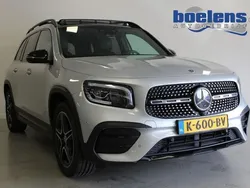 Grau Gebraucht 2020 Mercedes GLB200 Business SUV | 27.035 € (Teuer)
