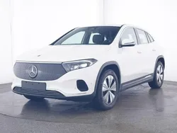 Weiß Gebraucht 2024 Mercedes EQA250+ SUV | 33.725 € (Guter Preis)