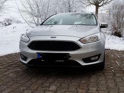 Silber Gebraucht 2015 Ford Focus Business Edition Limousine | 6.600 € (Fairer Preis)