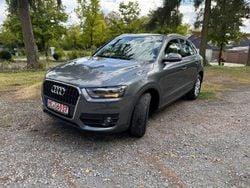 Grau Gebraucht 2014 Audi Q3 Comfort SUV | 14.000 € (Guter Preis)