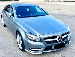 Silber Gebraucht 2011 Mercedes CLS350 AMG Limousine | 16.500 €