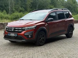 Orange Gebraucht 2022 Dacia Jogger Extreme Van / Kleinbus | 18.950 € (Fairer Preis)