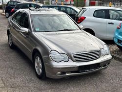 Silber Gebraucht 2002 Mercedes C180 Limousine | 3.990 € (Fairer Preis)