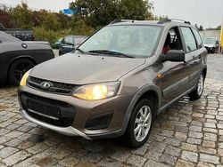 Braun Gebraucht 2016 Lada Kalina Kleinwagen | 2.190 € (Guter Preis)