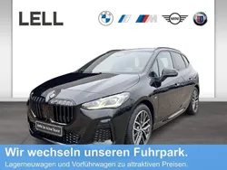 Schwarz Neu 2024 BMW 220 Active Tourer M Sport Van / Kleinbus | 42.880 € (Fairer Preis)