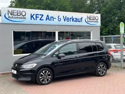 Schwarz Gebraucht 2020 VW Touran United Van / Kleinbus | 26.000 € (Fairer Preis)