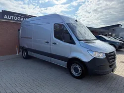 Silber Gebraucht 2021 Mercedes Sprinter Van | 29.690 €