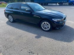 Schwarz Gebraucht 2020 BMW 320 Kombi | 22.900 € (Etwas zu teuer)