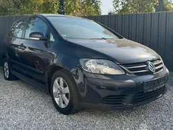 Schwarz Gebraucht 2005 VW Golf Plus Cross Trendline Van / Kleinbus | 2.850 € (Fairer Preis)