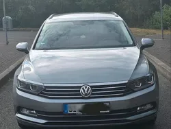 Silber Gebraucht 2017 VW Passat Kombi | 12.500 € (Guter Preis)