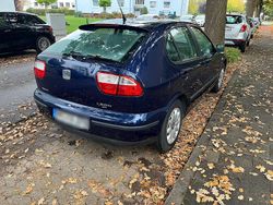 Blau Gebraucht 2002 Seat Leon Kleinwagen | 2.000 € (Teuer)