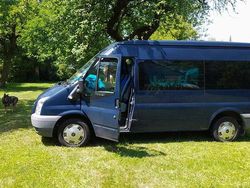 Blau Gebraucht 2009 Ford Transit Van / Kleinbus | 13.500 €
