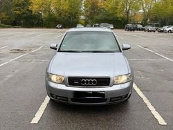 Grau Gebraucht 2003 Audi A4 S-Line Limousine | 3.050 € (Guter Preis)