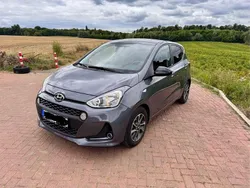 Grau Gebraucht 2019 Hyundai i10 YES! Kleinwagen | 9.200 € (Guter Preis)