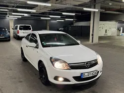Weiß Gebraucht 2009 Opel Astra Cabriolet Cabrio | 4.000 € (Fairer Preis)