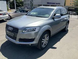 Grau Gebraucht 2008 Audi Q7 Performance SUV | 8.900 €