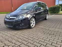 Schwarz Gebraucht 2008 Opel Zafira Sport Van / Kleinbus | 1.500 € (Superpreis)