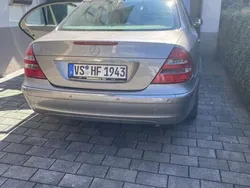 Gebraucht 2005 Mercedes E500 Elegance Limousine | 12.900 € (Etwas zu teuer)