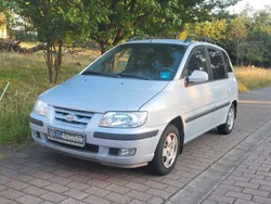 Silber Gebraucht 2004 Hyundai Matrix GLS Van / Kleinbus | 1.499 € (Fairer Preis)