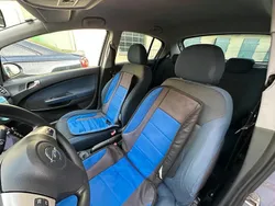 Blau Gebraucht 2006 Opel Corsa Kleinwagen | 2.500 € (Fairer Preis)