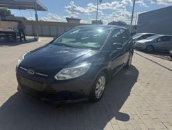 Blau Gebraucht 2013 Ford Focus Kombi | 3.990 € (Etwas zu teuer)