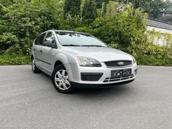 Silber Gebraucht 2006 Ford Focus Kombi | 1.499 € (Guter Preis)