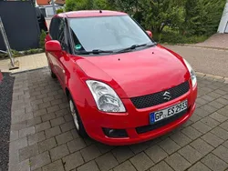 Rot Gebraucht 2010 Suzuki Swift Club Limousine | 6.000 € (Etwas zu teuer)