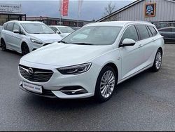 Weiß Gebraucht 2018 Opel Insignia Dynamic Kombi | 19.000 € (Teuer)