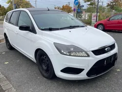 Weiß Gebraucht 2008 Ford Focus Sport Kombi | 1.599 € (Guter Preis)