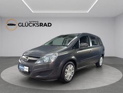 Grau Gebraucht 2013 Opel Zafira Family Van / Kleinbus | 5.490 € (Fairer Preis)