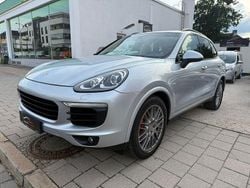 Silber Gebraucht 2016 Porsche Cayenne Platinum Edition SUV | 26.900 € (Superpreis)