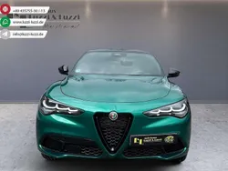 Verde montreal Gebraucht 2025 Alfa Romeo Stelvio SUV | 60.990 €