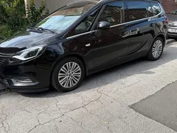 Schwarz Gebraucht 2018 Opel Zafira Tourer Van / Kleinbus | 14.000 € (Teuer)