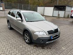 Silber Gebraucht 2008 Skoda Octavia Limousine | 5.950 € (Teuer)