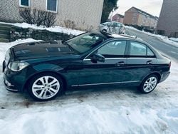 Schwarz Gebraucht 2013 Mercedes C180 Avantgarde Limousine | 9.900 € (Superpreis)