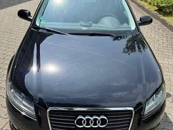 Schwarz Gebraucht 2010 Audi A3 Sportback Attraction Kombi | 6.500 € (Guter Preis)
