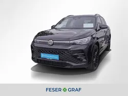 Deep black perleffekt Gebraucht 2024 VW Tiguan R-line SUV | 39.880 € (Guter Preis)