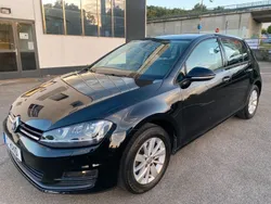 Schwarz Gebraucht 2015 VW Golf VII Comfortline Limousine | 10.990 € (Fairer Preis)