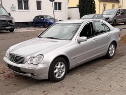 Silber Gebraucht 2003 Mercedes C200 Elegance Limousine | 3.300 € (Fairer Preis)